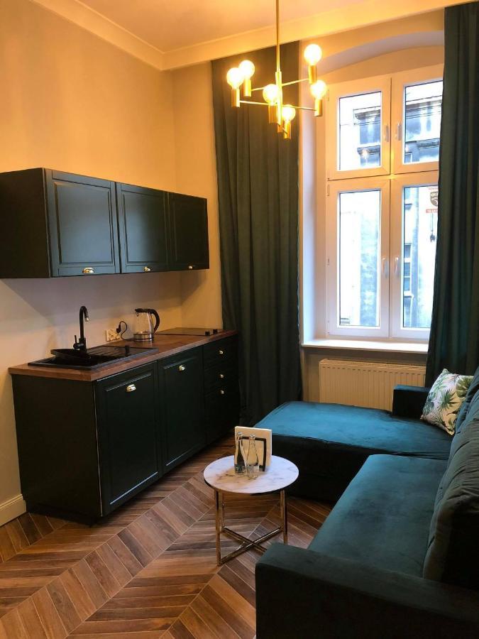 Apartmenty Mariacka 20 -Self Check-In 24H -Loud On The Weekends - By Kanclerz Investment Katowice Exterior photo